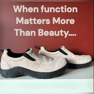 AS IS. CABELAS Moc Loafers Pink Casual Slip On Suede Shoes